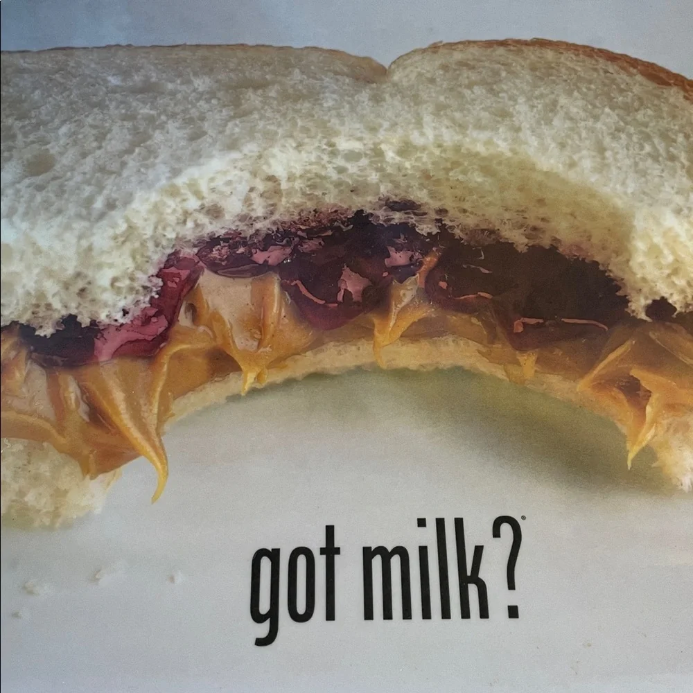 Vintage Peanut Butter & Jelly Sandwich Tray - Picture 3 of 3